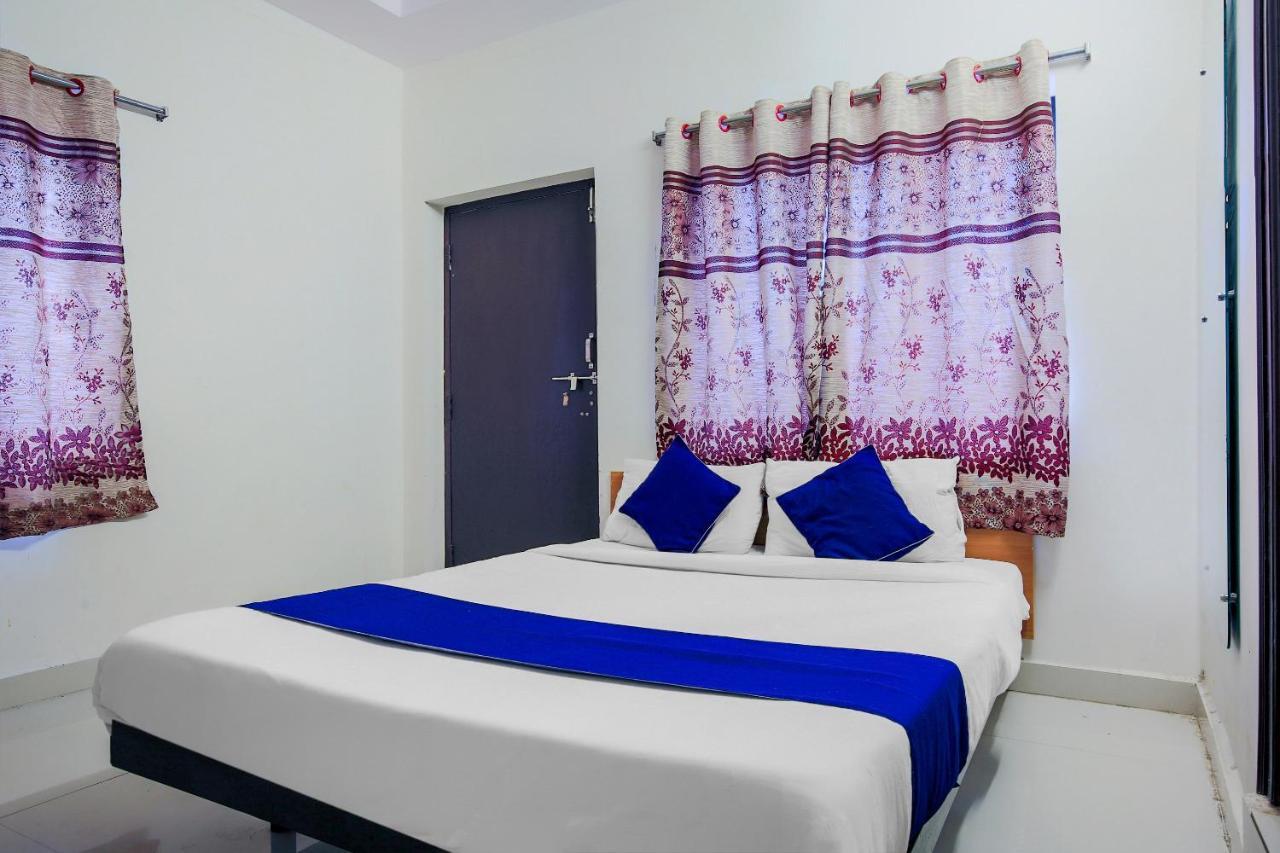 Oyo Silverkey 74581 Nallagandla Otel Haydarabad Dış mekan fotoğraf