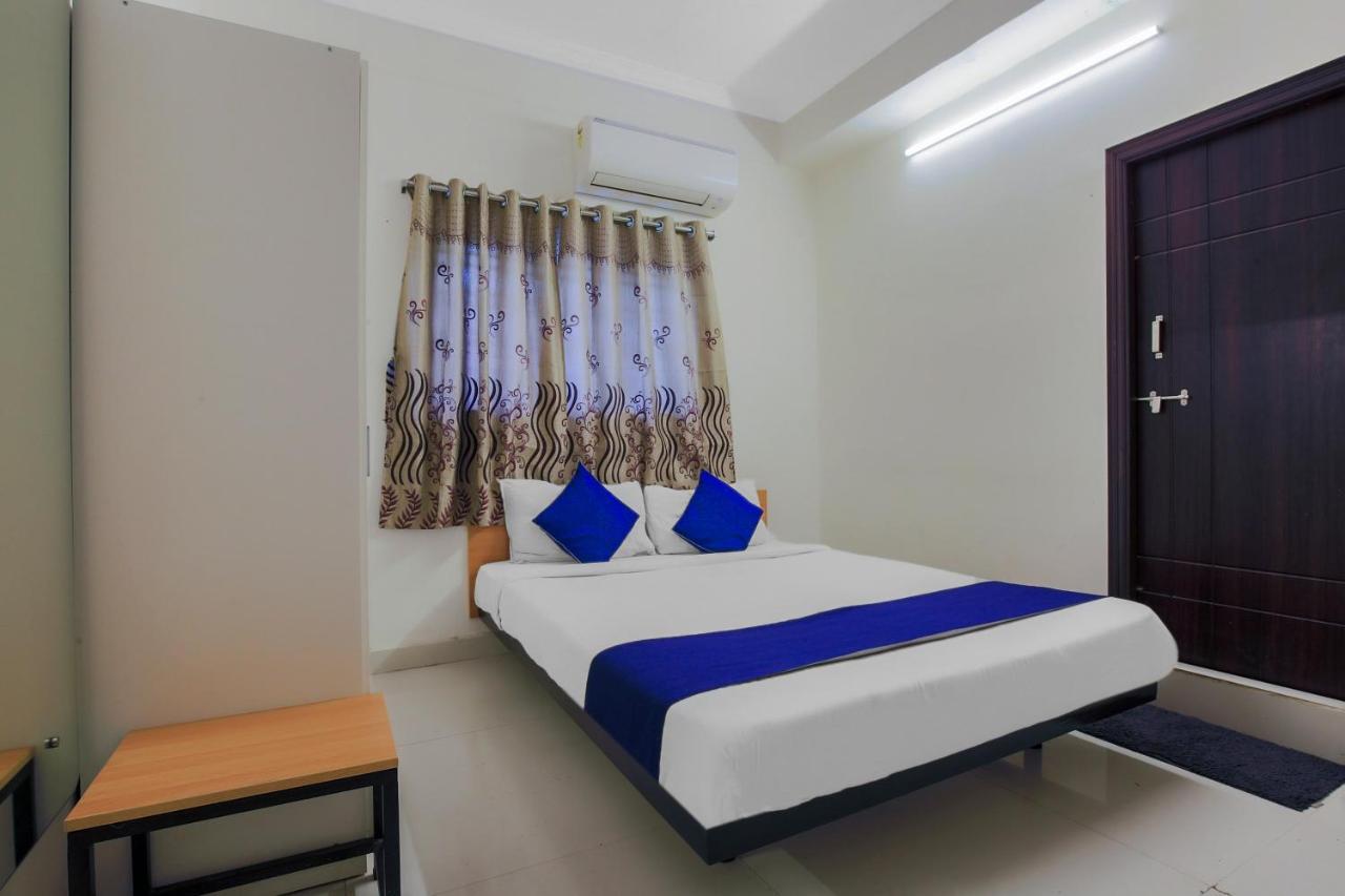Oyo Silverkey 74581 Nallagandla Otel Haydarabad Dış mekan fotoğraf