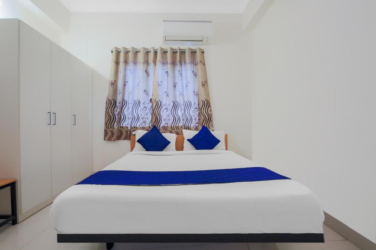Oyo Silverkey 74581 Nallagandla Otel Haydarabad Dış mekan fotoğraf