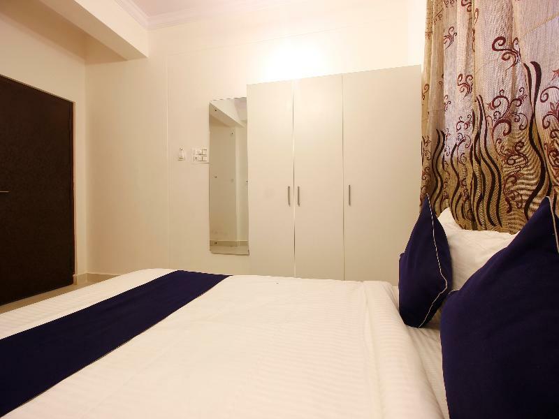 Oyo Silverkey 74581 Nallagandla Otel Haydarabad Dış mekan fotoğraf