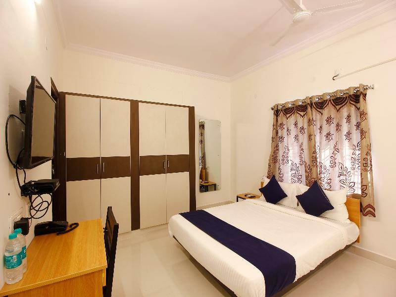Oyo Silverkey 74581 Nallagandla Otel Haydarabad Dış mekan fotoğraf