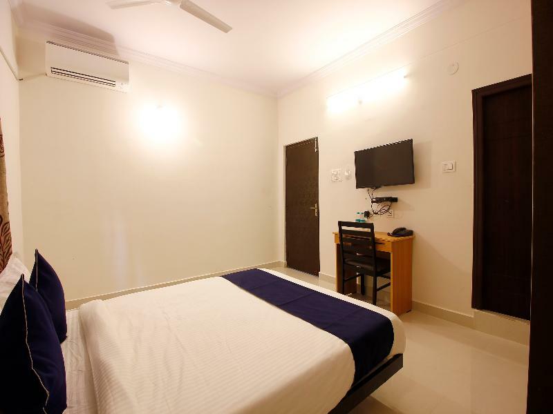 Oyo Silverkey 74581 Nallagandla Otel Haydarabad Dış mekan fotoğraf
